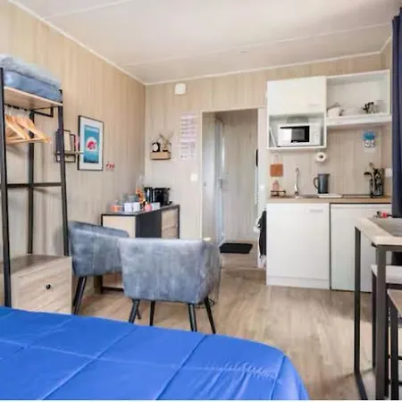 La Des Oliviers Apartment Aubais