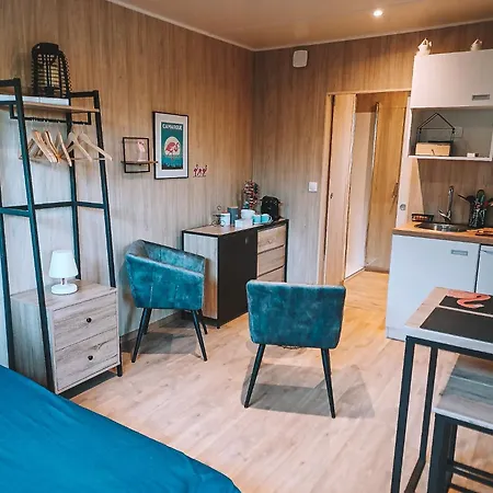 La Des Oliviers Apartment *